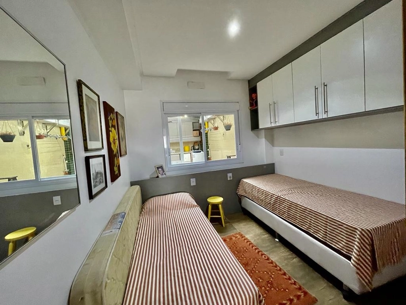 LINDO APARTAMENTO COM TERRAÇO COBERTO: 4ª foto da galeria de imagens do imóvel