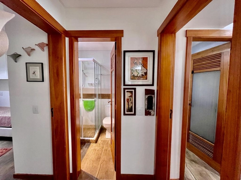 LINDO APARTAMENTO COM TERRAÇO COBERTO: 3ª foto da galeria de imagens do imóvel