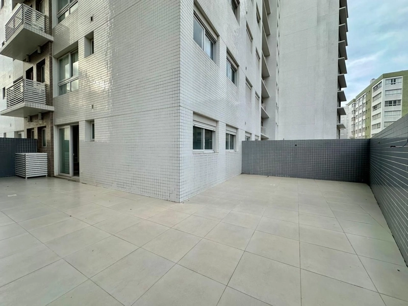 APARTAMENTO À VENDA  COM TERRAÇO AMPLO: 4ª foto da galeria de imagens do imóvel