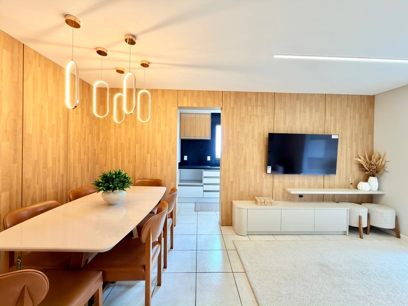 APARTAMENTO À VENDA COM VISTA PARA O MAR: 3ª foto da galeria de imagens do imóvel