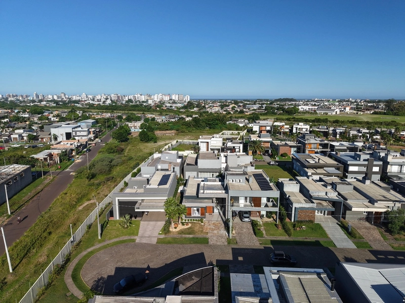 CASA PRONTA PARA USO A VENDA: 39ª foto da galeria de imagens do imóvel