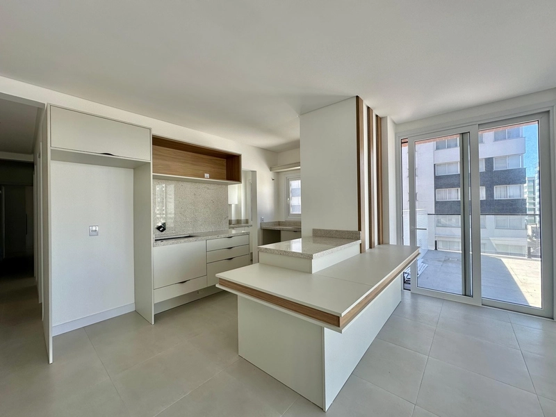APARTAMENTO À VENDA  COM TERRAÇO, INFRA INCRÍVEL E VISTA PARA PRAÇA: 13ª foto da galeria de imagens do imóvel
