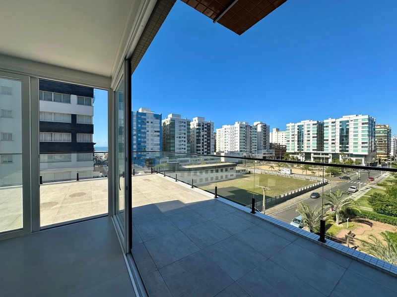 APARTAMENTO À VENDA  COM TERRAÇO, INFRA INCRÍVEL E VISTA PARA PRAÇA: 9ª foto da galeria de imagens do imóvel