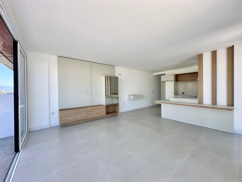 APARTAMENTO À VENDA  COM TERRAÇO, INFRA INCRÍVEL E VISTA PARA PRAÇA: 1ª foto da galeria de imagens do imóvel