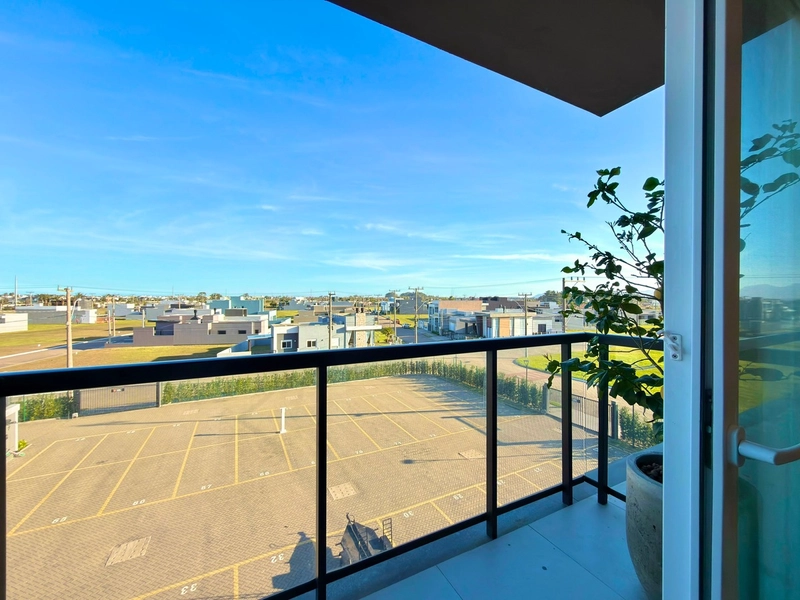 APARTAMENTO À VENDA EM XANGRI-LÁ - NOVIDADE MOBILIADO: 3ª foto da galeria de imagens do imóvel