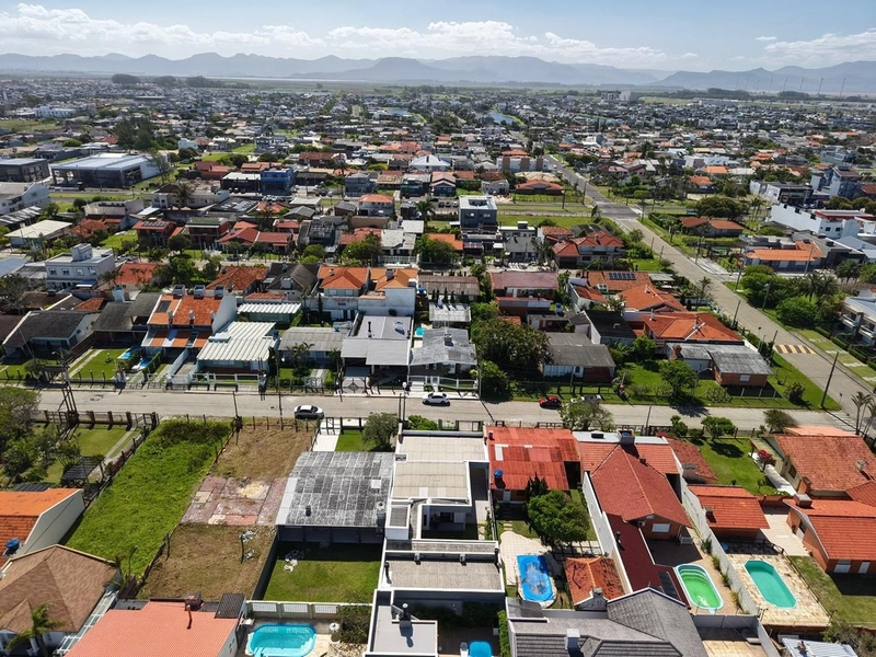 Casa retrofit mobiliada e decorada a poucos metros do mar no Centro de: 31ª foto da galeria de imagens do imóvel