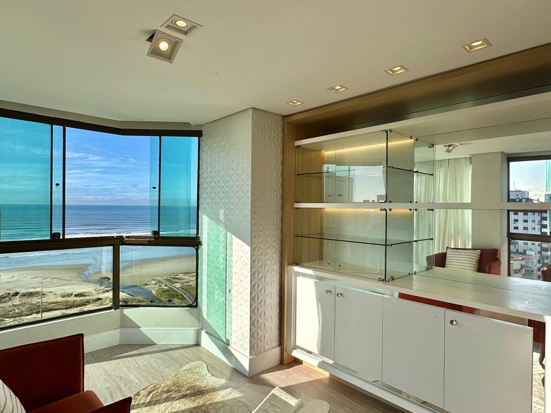 COBERTURA DUPLEX  VISTA ETERNA DO MAR FRENTE PARA PRAÇA: 5ª foto da galeria de imagens do imóvel