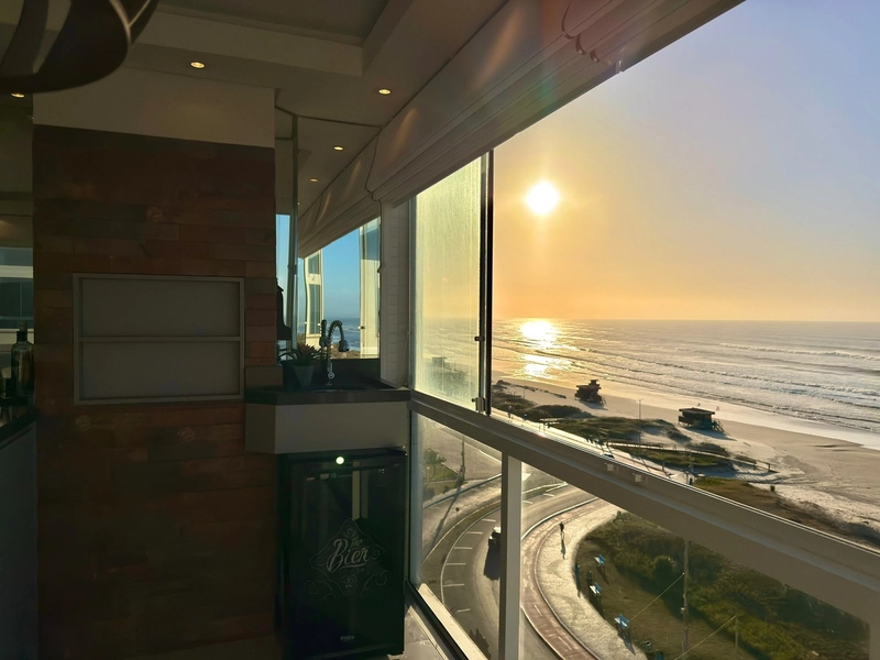 APARTAMENTO À VENDA NA BEIRA MAR DE CAPÃO DA CANOA - NOVIDADE: 7ª foto da galeria de imagens do imóvel