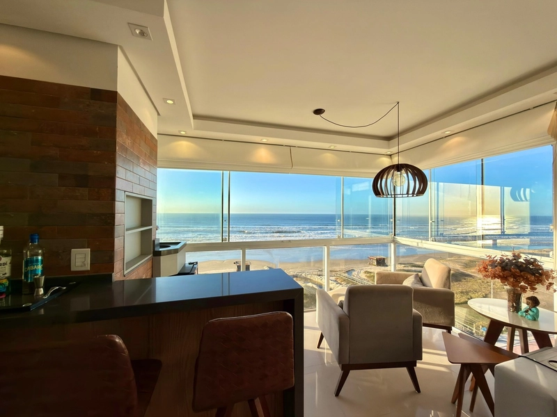 APARTAMENTO À VENDA NA BEIRA MAR DE CAPÃO DA CANOA - NOVIDADE: 2ª foto da galeria de imagens do imóvel