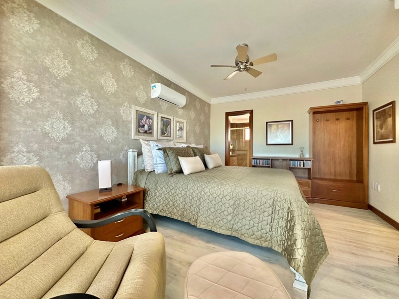 APARTAMENTO À VENDA COM VISTA PARA MAR, APENAS UM APTO POR ANDAR: 20ª foto da galeria de imagens do imóvel