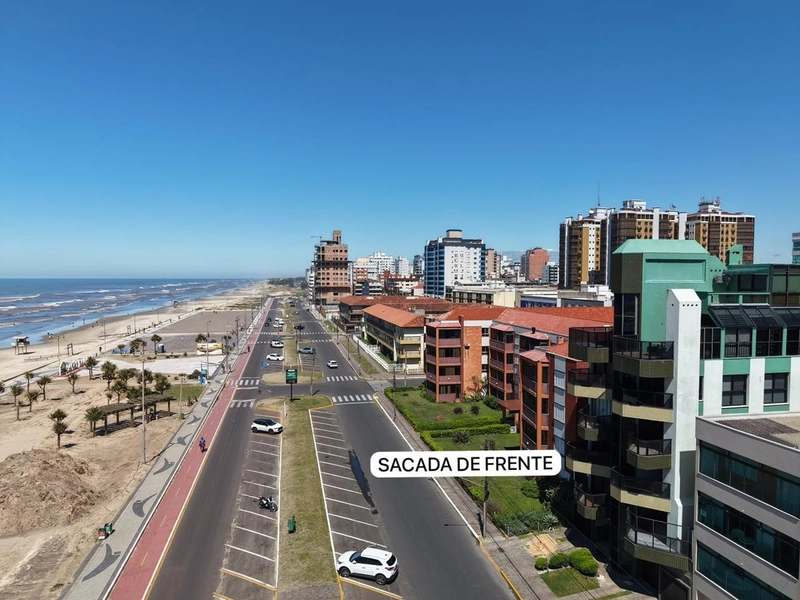 APARTAMENTO COM SACADA DE FRENTE MAR: 21ª foto da galeria de imagens do imóvel