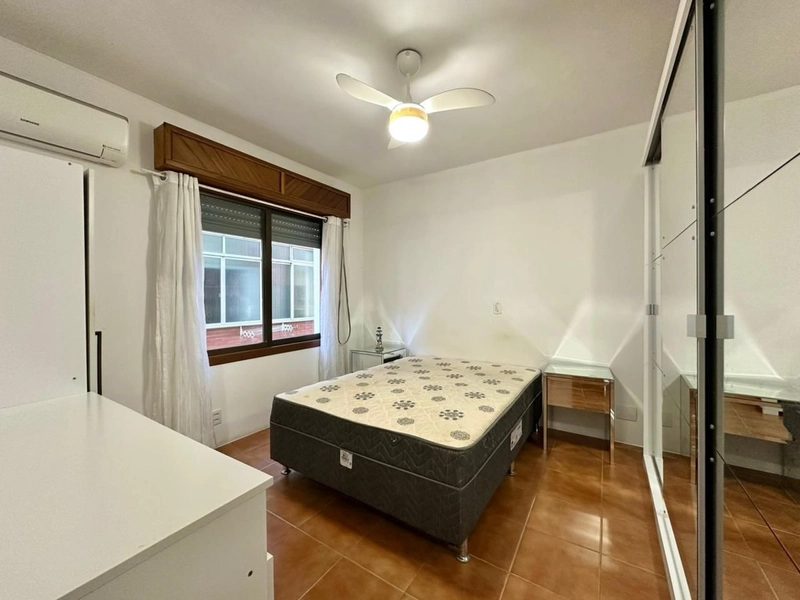 APARTAMENTO COM SACADA DE FRENTE MAR: 16ª foto da galeria de imagens do imóvel