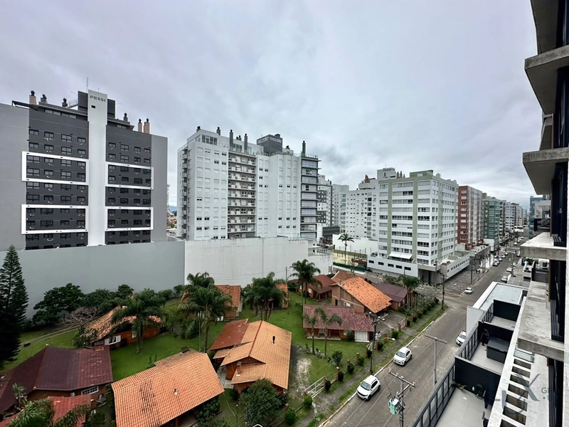 APARTAMENTO À VENDA  SACADA DE FRENTE: 3ª foto da galeria de imagens do imóvel