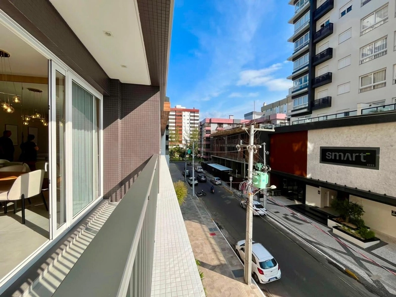 APTO COM SACADA SEPARADA E INFRA COMPLETA AO LADO DA BOIANOVISK EM 60X: 2ª foto da galeria de imagens do imóvel