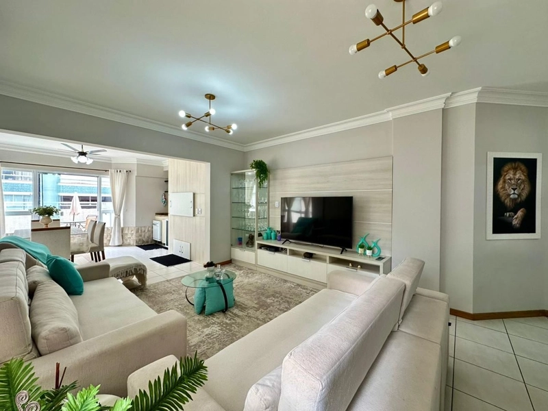 APARTAMENTO À VENDA MOBILIADO E DECORADO COM TERRAÇO LESTE E NORTE: 2ª foto da galeria de imagens do imóvel