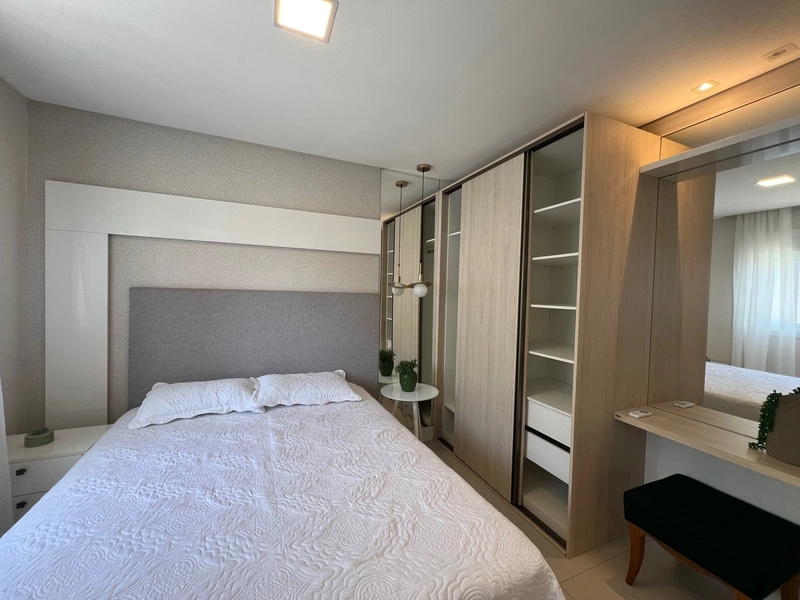 Mobiliado e decorado com vista mar: 5ª foto da galeria de imagens do imóvel