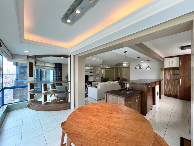 Apartamento com 3 dormitórios no centro da cidade: 9ª foto da galeria de imagens do imóvel