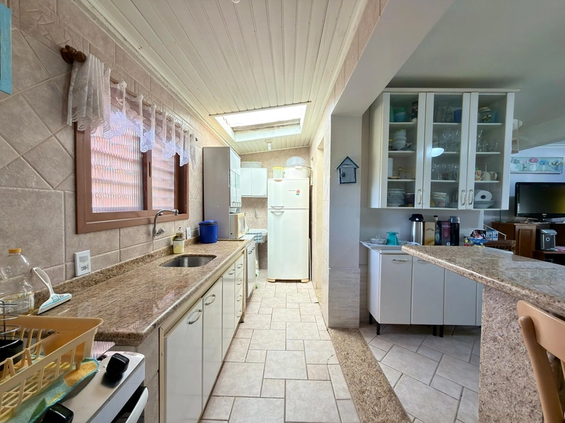 CASA A VENDA EM ATLÂNTIDA/XANGRI-LÁ: 21ª foto da galeria de imagens do imóvel