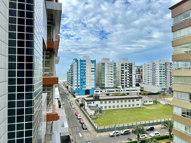 DECORADO JUNTO A PRAÇA COM PISCINA: 15ª foto da galeria de imagens do imóvel