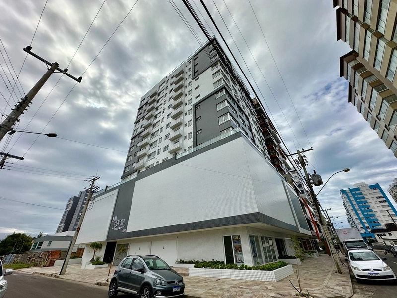 DECORADO JUNTO A PRAÇA COM PISCINA: 4ª foto da galeria de imagens do imóvel