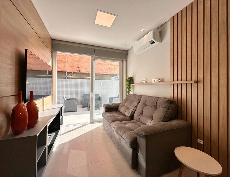 APARTAMENTO Á VENDA NO BAIRRO NAVEGANTES, PRÓXIMO DO MAR: 3ª foto da galeria de imagens do imóvel