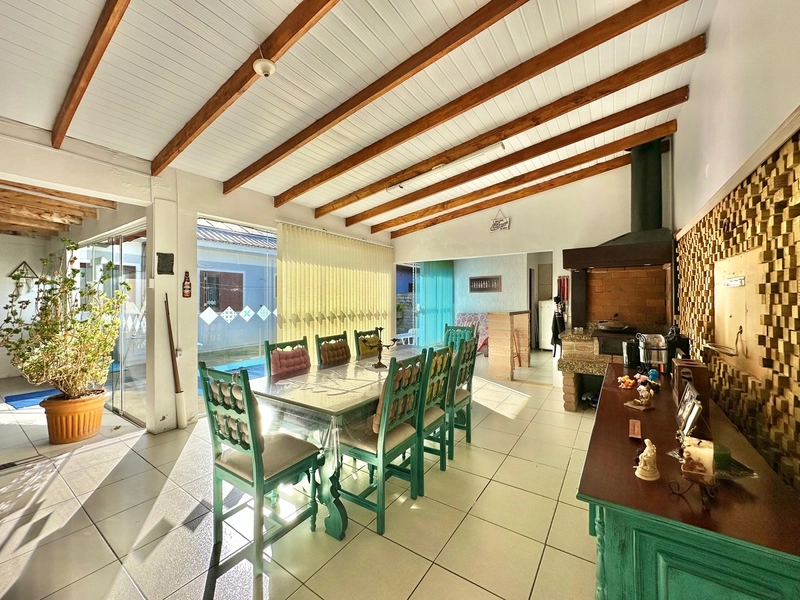 OPORTUNIDADE À VENDA CASA COM TERRENO INTEIRO: 7ª foto da galeria de imagens do imóvel