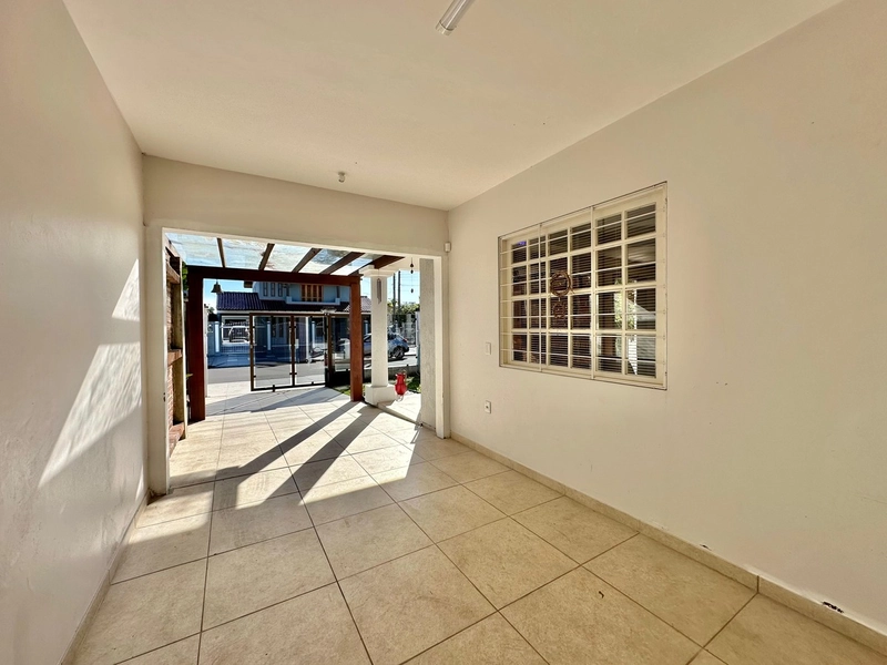 OPORTUNIDADE À VENDA CASA COM TERRENO INTEIRO: 11ª foto da galeria de imagens do imóvel