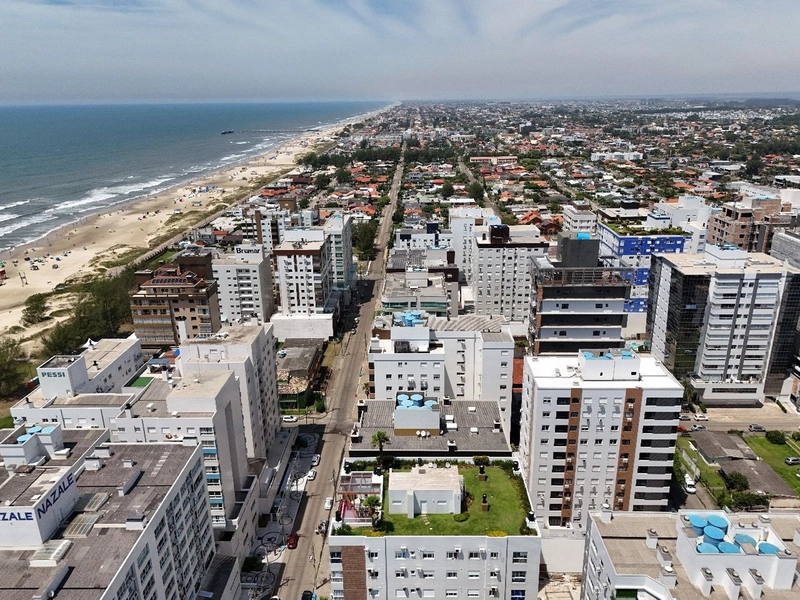 LINDO APARTAMENTO APENAS 1 QUADRA DO MAR: 27ª foto da galeria de imagens do imóvel