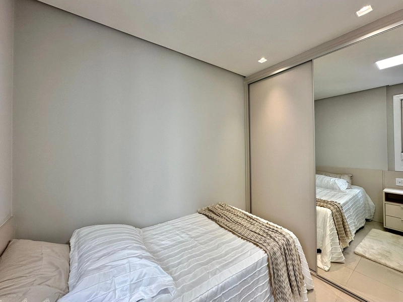 LINDO APARTAMENTO APENAS 1 QUADRA DO MAR: 16ª foto da galeria de imagens do imóvel