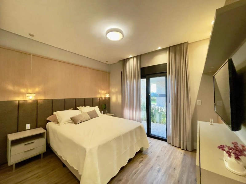 VISTA LAGO, FINAMENTE MOBILIADO E DECORADO: 24ª foto da galeria de imagens do imóvel
