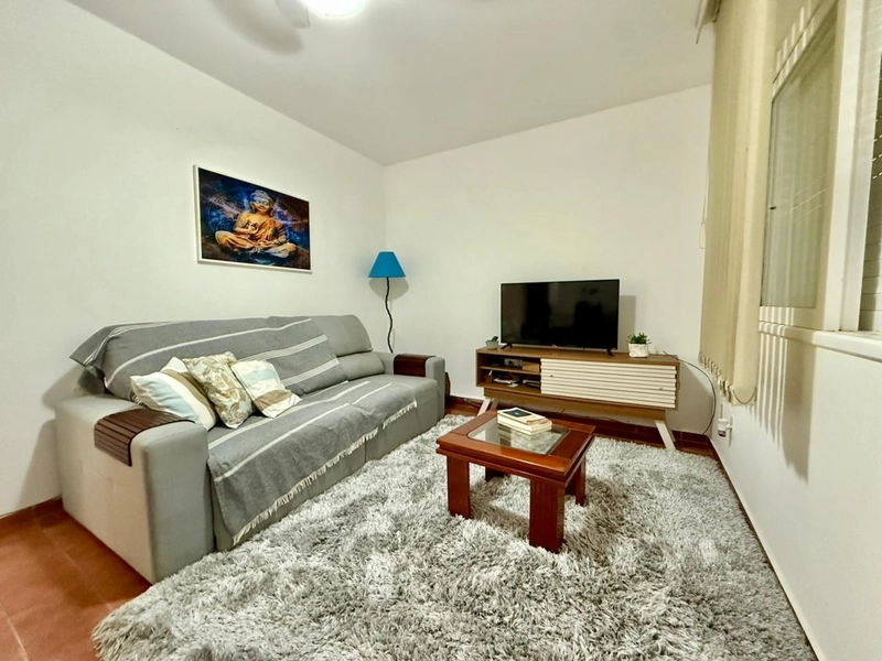 APARTAMENTO À UMA QUADRA DO MAR | PRONTO PARA USO: 1ª foto da galeria de imagens do imóvel