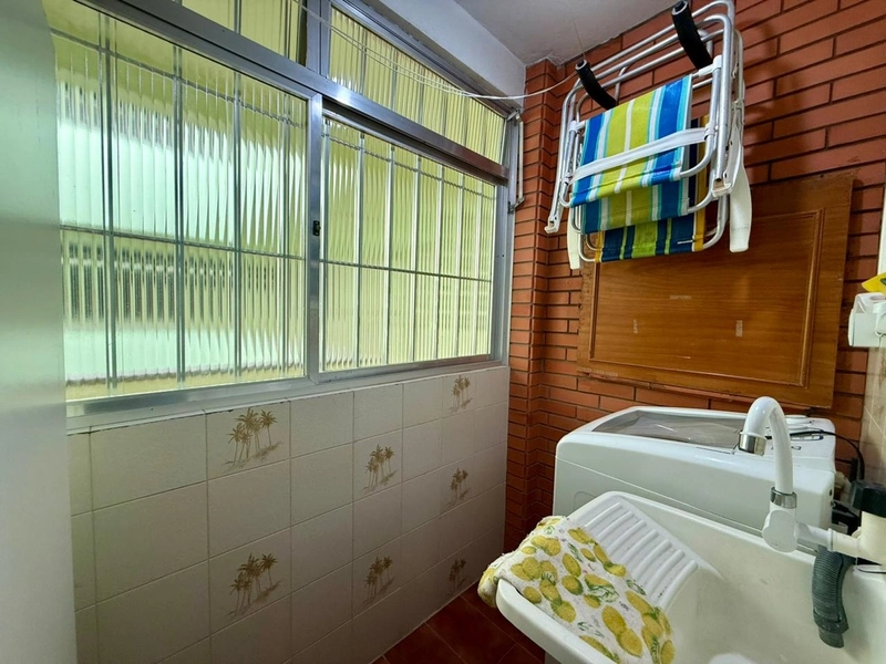APARTAMENTO À UMA QUADRA DO MAR | PRONTO PARA USO: 10ª foto da galeria de imagens do imóvel