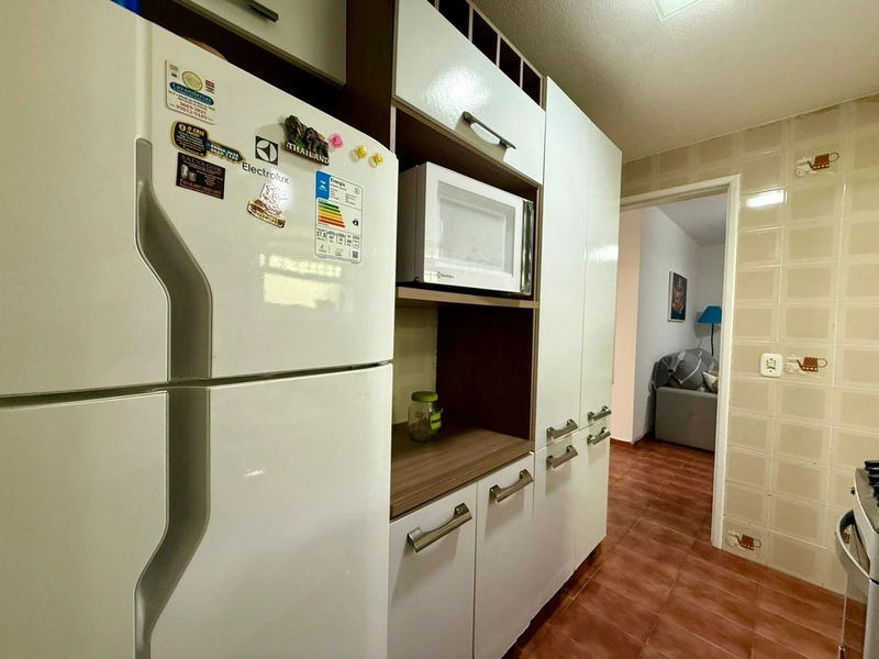 APARTAMENTO À UMA QUADRA DO MAR | PRONTO PARA USO: 6ª foto da galeria de imagens do imóvel