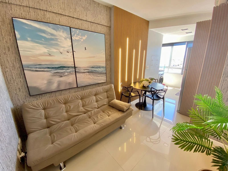 MOBILIADO E DECORADO NO BAIRRO NAVEGANTES: 1ª foto da galeria de imagens do imóvel