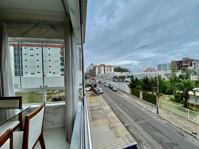 CENTRO COM SACADA DE FRENTE E CHURRASQUEIRA: 9ª foto da galeria de imagens do imóvel