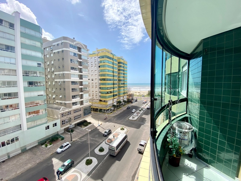 NA AVENIDA UBIRAJARA COM VISTA DEFINIDA DO MAR E SANTINHA!: 8ª foto da galeria de imagens do imóvel