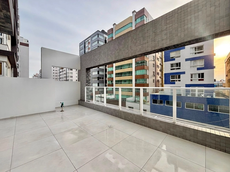 APARTAMENTO À VENDA  NO NAVEGANTES  SACADA DE FRENTE E TERRAÇO EM L: 5ª foto da galeria de imagens do imóvel