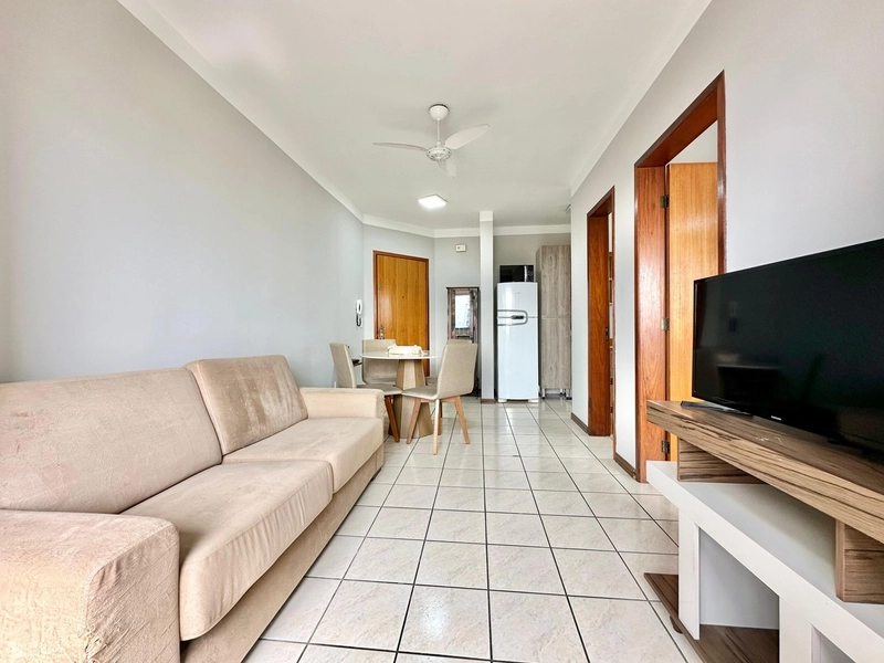 APARTAMENTO À VENDA NO CORAÇÃO DA CIDADE: 1ª foto da galeria de imagens do imóvel
