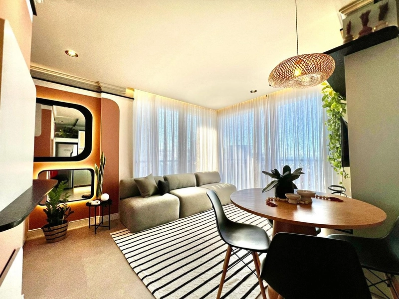 Apartamento moderno com vista para o mar: 2ª foto da galeria de imagens do imóvel