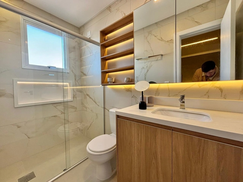 APARTAMENTO COM VISTA CINEMATOGRÁFICA PARA O MAR!: 14ª foto da galeria de imagens do imóvel