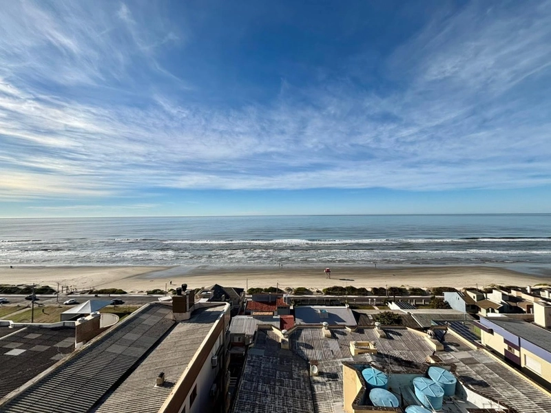 APARTAMENTO COM VISTA CINEMATOGRÁFICA PARA O MAR!: 4ª foto da galeria de imagens do imóvel