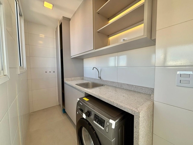 APARTAMENTO COM VISTA CINEMATOGRÁFICA PARA O MAR!: 10ª foto da galeria de imagens do imóvel
