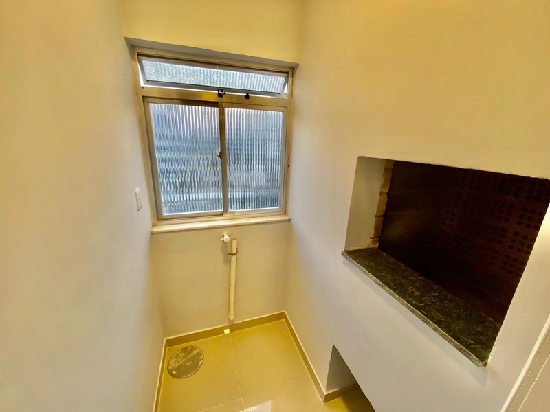 APARTAMENTO DE 01 DORMITORIO AO LADO DA PRAÇA FLAVIO!!!: 15ª foto da galeria de imagens do imóvel