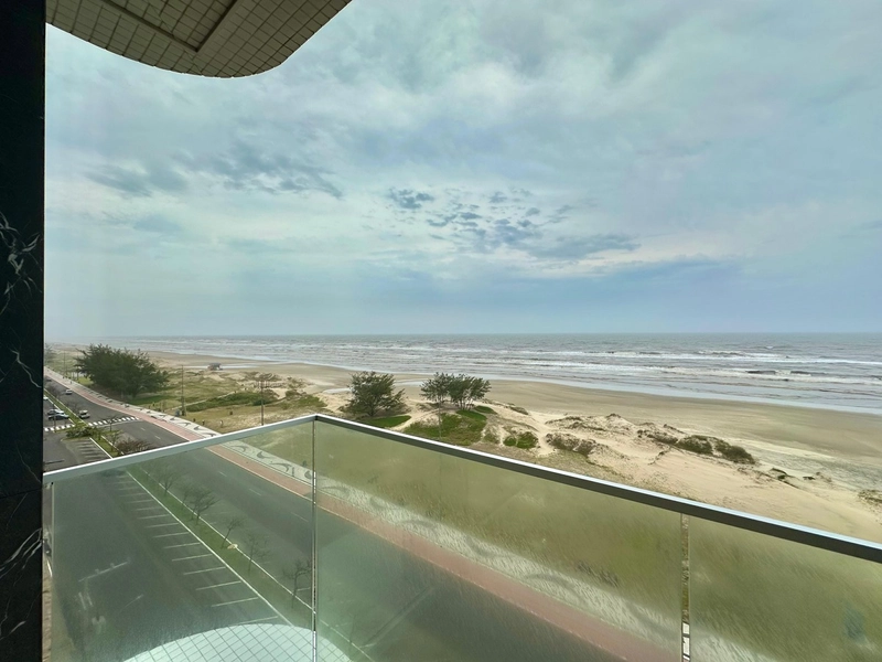 APARTAMENTO COM VISTA FANTÁSTICA PARA O MAR: 13ª foto da galeria de imagens do imóvel