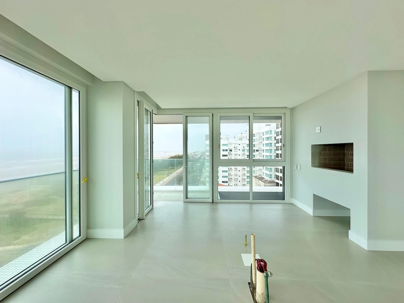 APARTAMENTO COM VISTA FANTÁSTICA PARA O MAR: 6ª foto da galeria de imagens do imóvel
