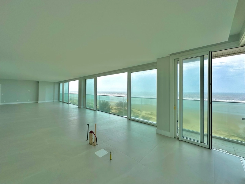 APARTAMENTO COM VISTA FANTÁSTICA PARA O MAR: 2ª foto da galeria de imagens do imóvel