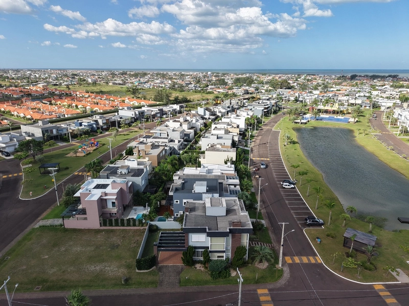 CONDOMÍNIO LAS PALMAS SOBRADO FRENTE LAGO À VENDA: 39ª foto da galeria de imagens do imóvel