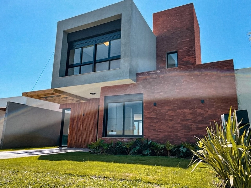 Sobrado alto padrão com 4 Suítes – Mobiliado e Decorado em Xangri-lá: 11ª foto da galeria de imagens do imóvel
