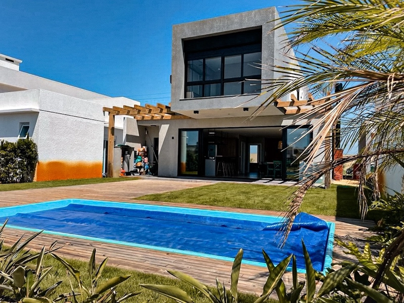 Sobrado alto padrão com 4 Suítes – Mobiliado e Decorado em Xangri-lá: 12ª foto da galeria de imagens do imóvel