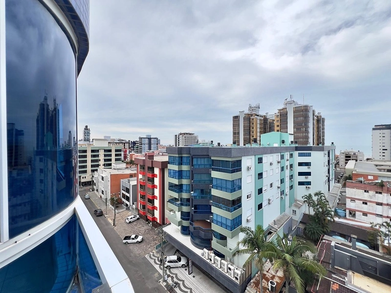 APARTAMENTO DE DOIS DOMITÓRIOS NO CENTRO: 21ª foto da galeria de imagens do imóvel